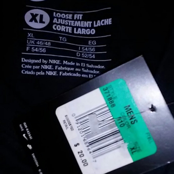 Nike Loose Fit T-Shirt Size XL - Picture 3 of 4